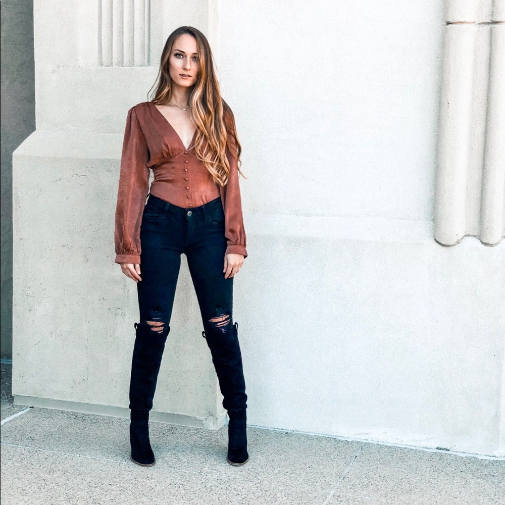 Armora’s | The Terra-Cotta Blouse
